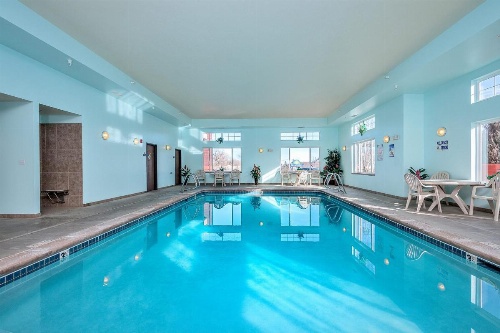 Days Inn by Wyndham Manitou Springs image 22