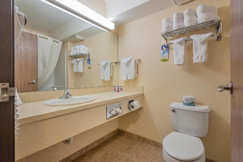 Days Inn by Wyndham Manitou Springs image 26