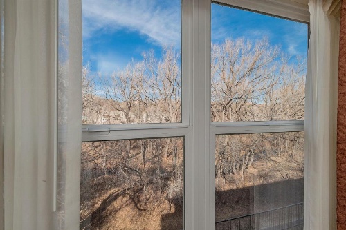 Days Inn by Wyndham Manitou Springs image 32