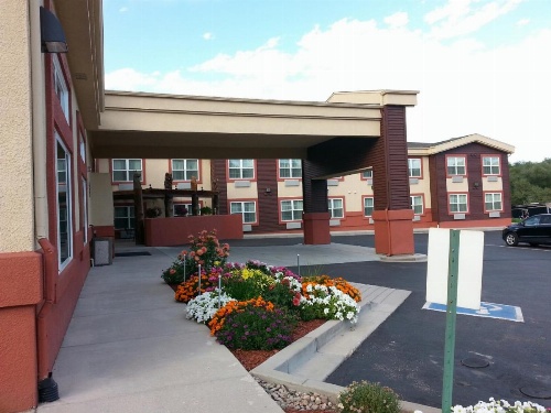 Days Inn by Wyndham Manitou Springs image 47