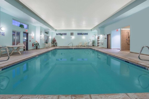 Days Inn by Wyndham Manitou Springs image 8